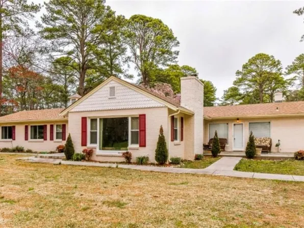 5400 Lakewood Dr, Norfolk, VA 23509