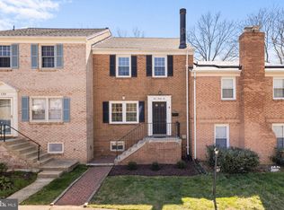 132 Gold Kettle Dr, Gaithersburg, MD 20878