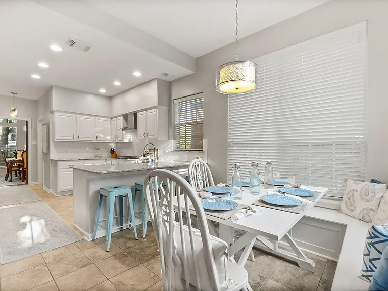 186 W Amberglow Cir — Photo 12