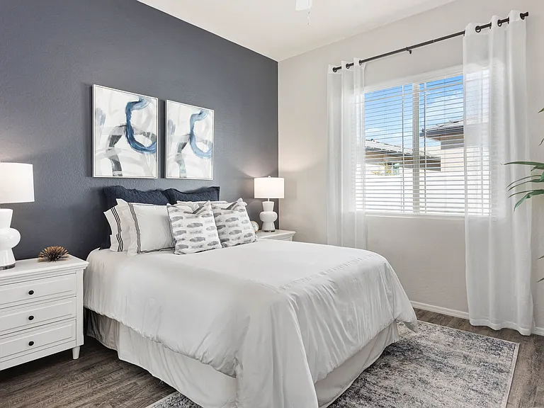 The Logan at Ellsworth — Photo 16