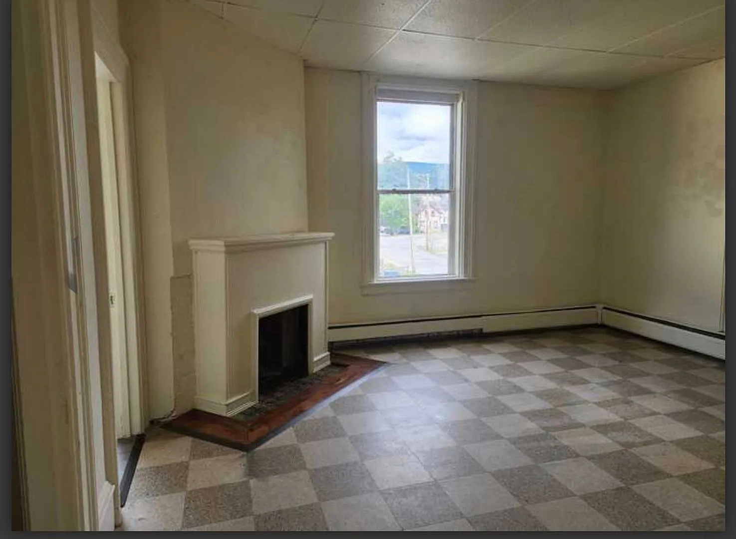 Now Leasing 324 Pleasant Street, Bennington, VT 05201 — Photo 3