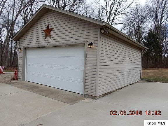 3rd image of 383 Highland Hills Cir