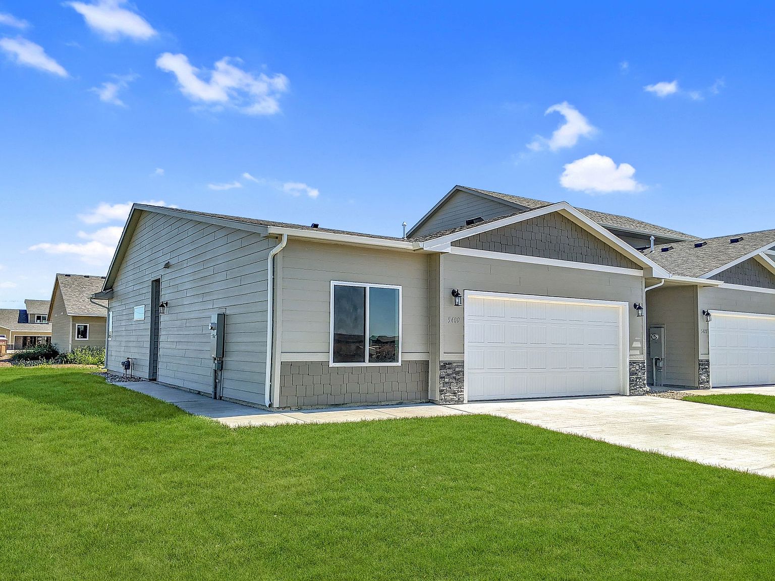 54005404 S Dubuque Ave, Sioux Falls, SD 57110 Zillow