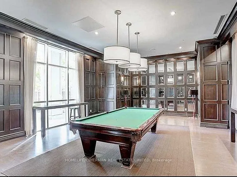 15 Greenview Ave #2012 — Photo 23