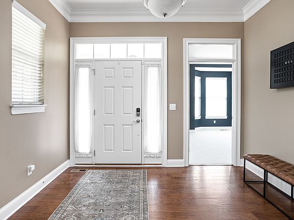 4th image of 16922 Oak Manor Dr