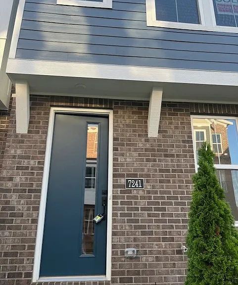 7241 Otley Dr — Photo 1