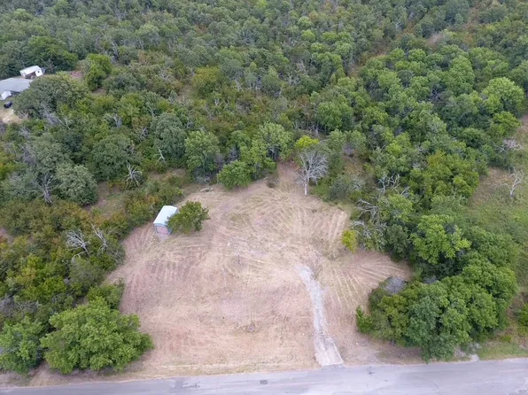 4036 McAlester Lake Rd, McAlester, OK 74501