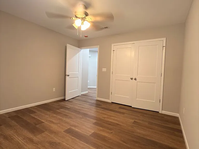 1802 Saint Mathews St — Photo 11