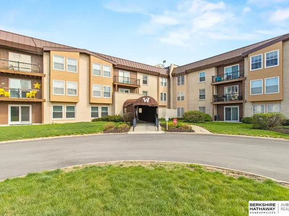 12727 W Dodge Rd APT 116B, Omaha, NE 68154