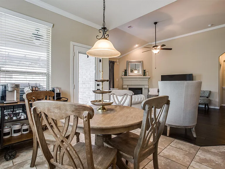 4810 Addison Forest Trl — Photo 10