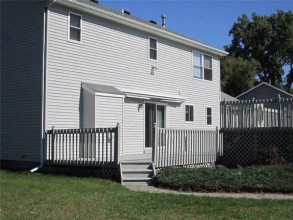 2nd image of 4621 Cherry Hill Dr
