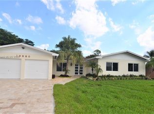 10820 SW 126th St #1, Miami, FL 33176