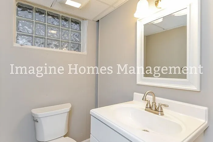 1525 Westwood Ave — Photo 11
