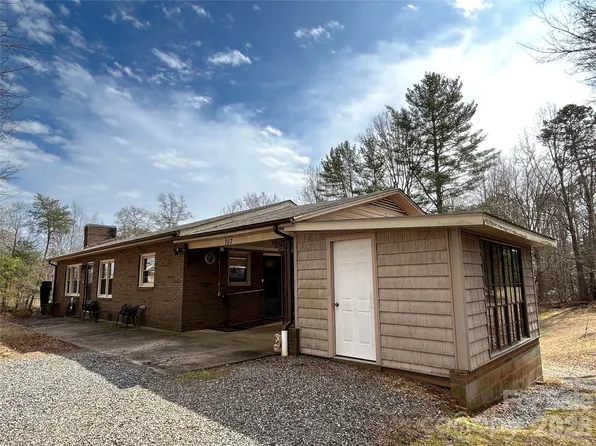 757 Carrigan Rd, Taylorsville, NC 28681