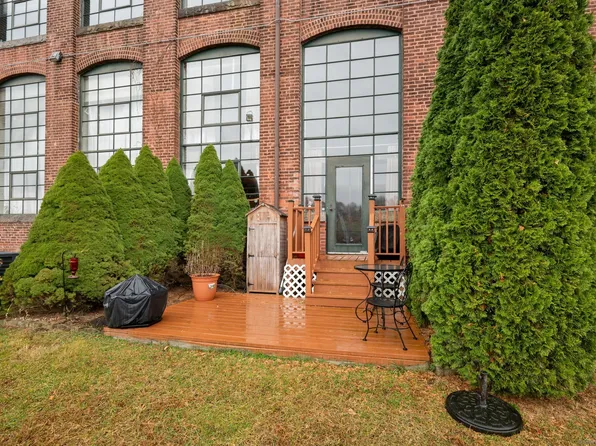 68 Thermos Avenue #105A, Norwich, CT 06360