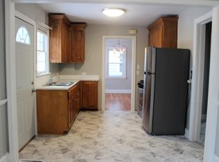 614 Arthur Ave, Racine, WI 53405