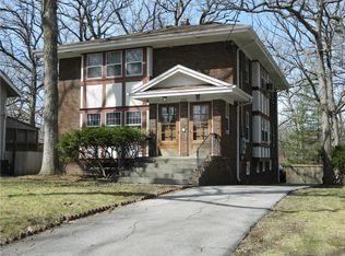 348 51st St, Des Moines, IA 50312