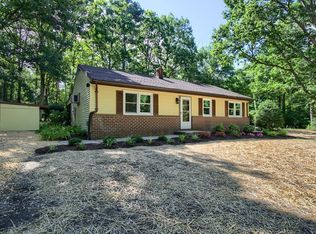 12563 Salem Church Rd, Gloucester, VA 23061