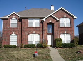 831 Spring Mills Rd, Mesquite, TX 75181