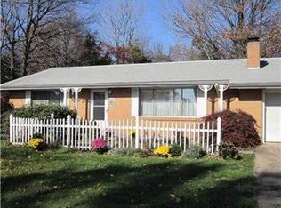 112 Freedom Rd, Butler, PA 16001