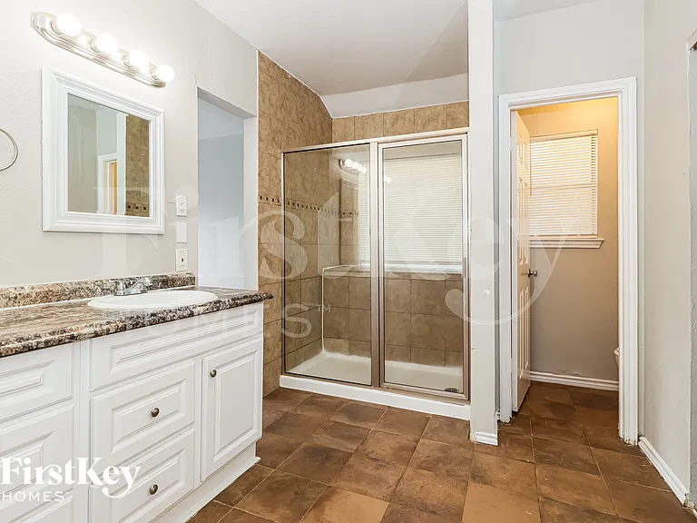 2322 Piddler Dr — Photo 14