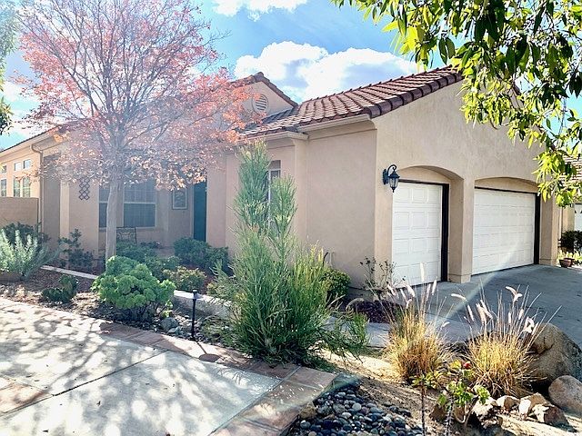 1st image of 3115 Olive Knoll Pl