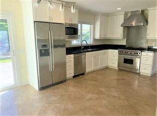 715 Palermo Dr, Santa Barbara, CA 93105