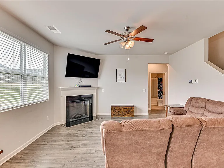 3052 Pepperhill Dr — Photo 8