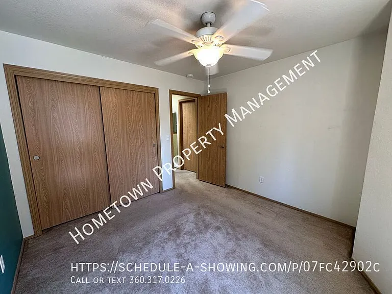 4683 Barrington Ln SE — Photo 16