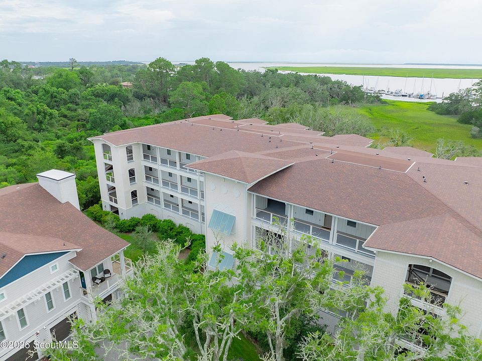 1st image of 11 Harbor Rd