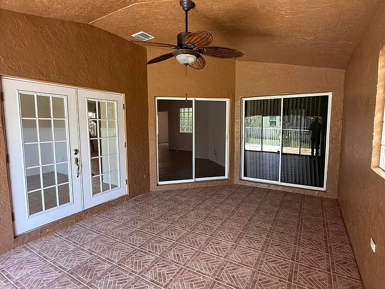 5140 Marla Dr — Photo 14