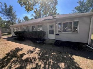 1301 Laurel Dr #2, Urbana, IL 61801