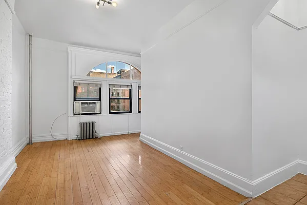 Rented by Brown Harris Stevens | media 7