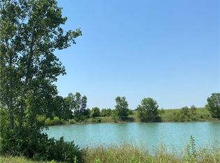 3088 Sand Creek Rd, Ottawa, KS 66067