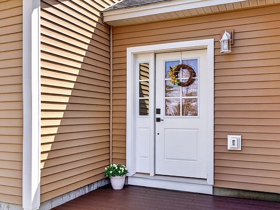 5th image of 20 Graystone Drive