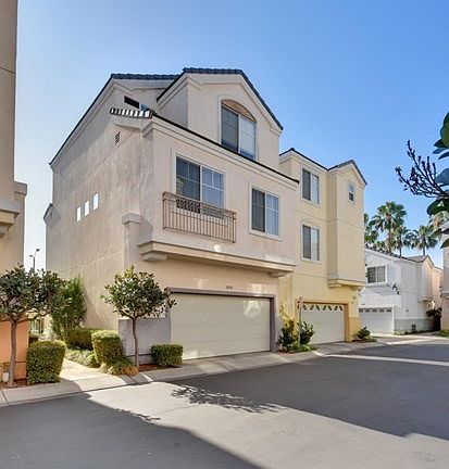 2nd image of 10336 Antigua Ct