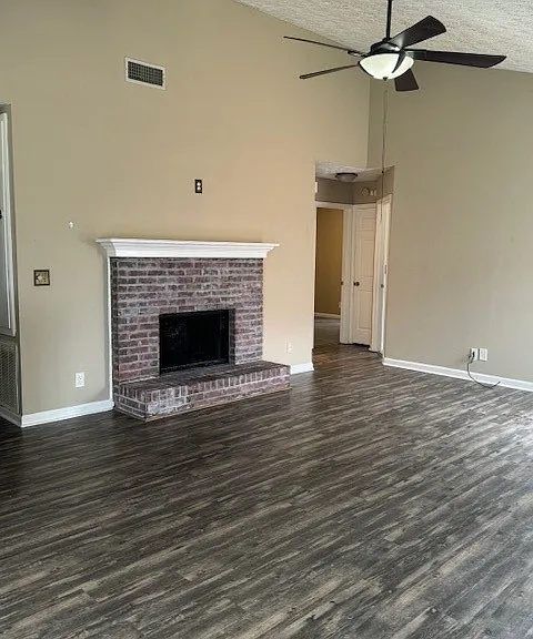 240 Hambleton Rd — Photo 3