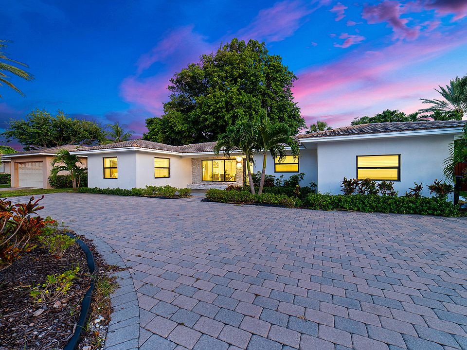 1st image of 324 Bamboo Road