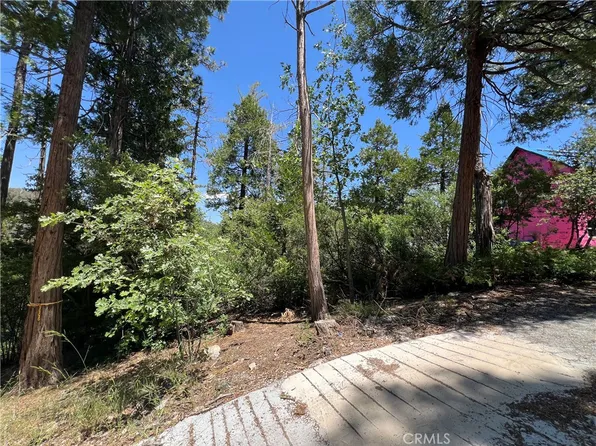 27530 N Bay Rd #99, Lake Arrowhead, CA 92352