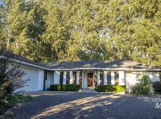 17876 Us Highway 30, Hagerman, ID 83332