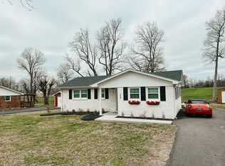 339 Shawnee Ave, Russell Springs, KY 42642