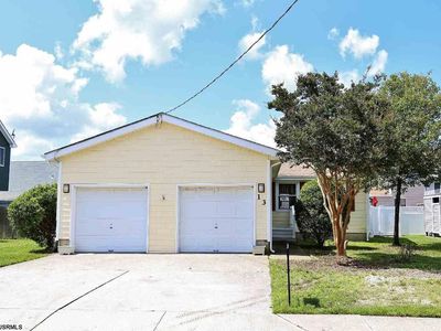13 Hutchison Pl, Brigantine, NJ, 08203