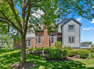 108 Waterside Pl, Burr Ridge, IL 60527