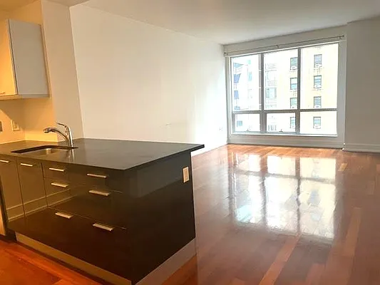 Rented by Starts New York Realty LLC | media 1