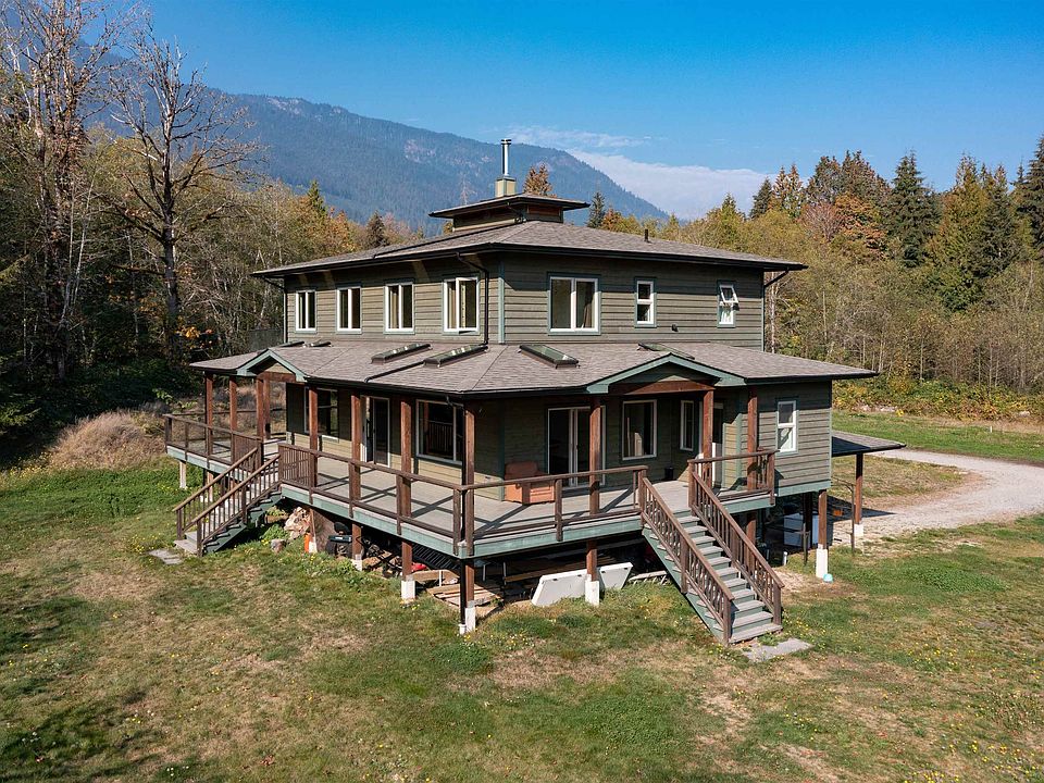 1900 Port Mellon Hwy, Sunshine Coast, BC V0N 1V6 MLS R2735529 Zillow