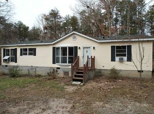 151 Walnut Shade Rd, Louisa, VA 23093