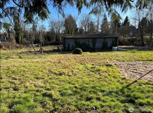 82 5X S 132nd Street, Seattle, WA