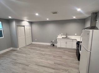 9331 Roslyndale Ave, Pacoima, CA 91331