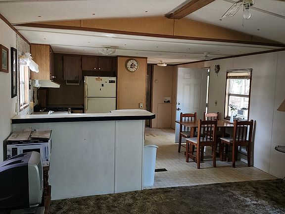 4th image of 309 SE 186th Ave