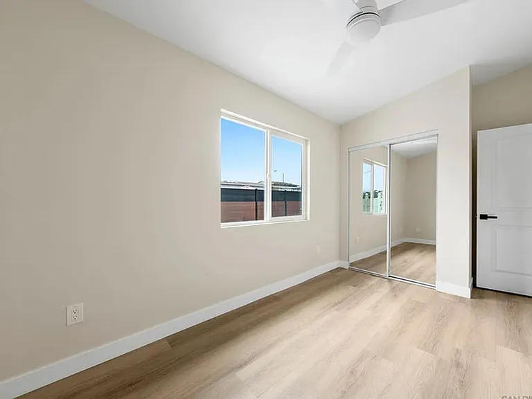5515 Lauretta St — Photo 14